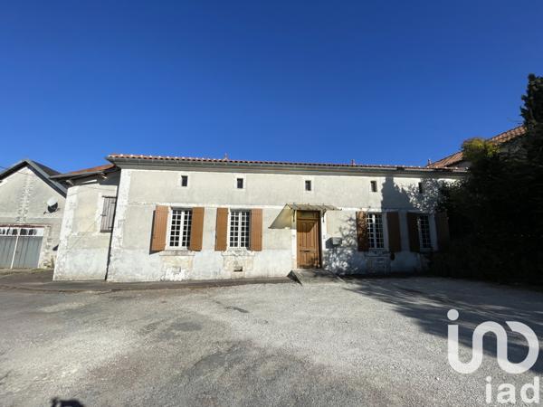 Maison à vendre 5 pièces 152 m² Barbezieux-Saint-Hilaire