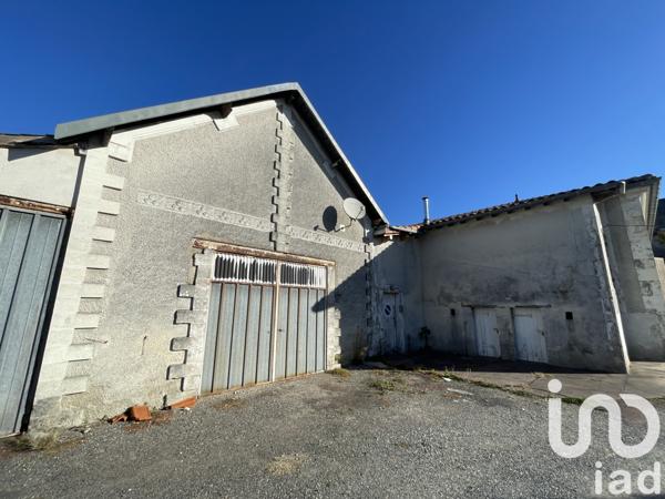 Maison à vendre 5 pièces 152 m² Barbezieux-Saint-Hilaire