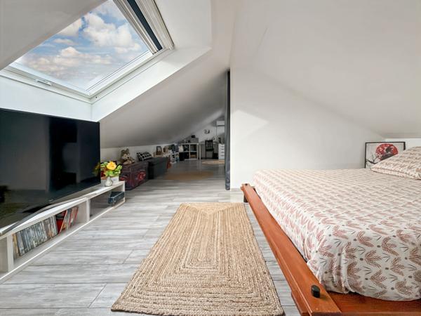 Maison de Plain pied 120 m2 sur 472 m2 de terrain.