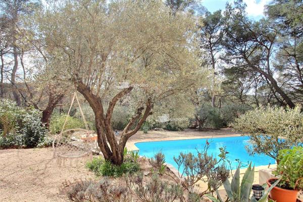 Maison 5 pièces sur 1 hectare de forêt  - Fuveau 13710 - 670 000