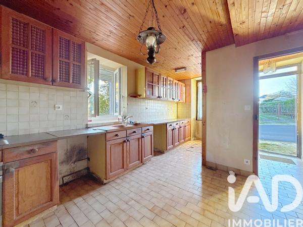 Maison à vendre 5 pièces 98 m² Hiersac