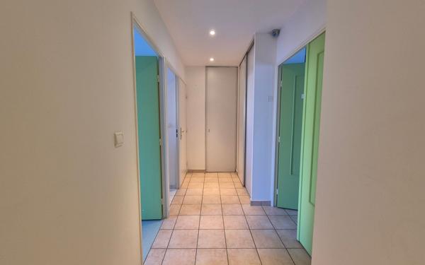 Appartement à vendre    2 pièces • 47 m2 Serris