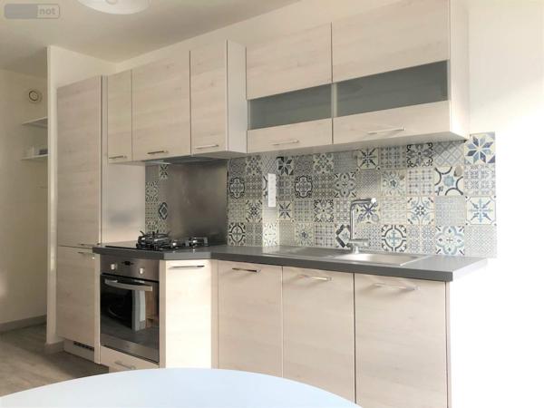 Appartement à louer à Rennes en Ille-et-Vilaine (35700), ref : 150/1850   
RENNES-LONGS CHAMPS