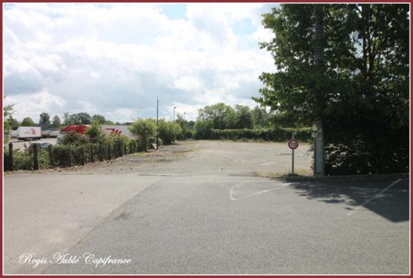 Dpt Sarthe (72), à vendre Local industriel avec bureaux proche du MANS-CHANGE