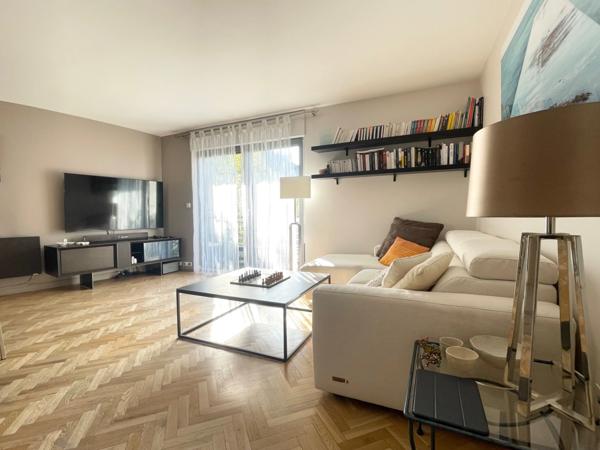 Dpt Paris (75), à vendre PARIS 20EME ARRONDISSEMENT appartement T3