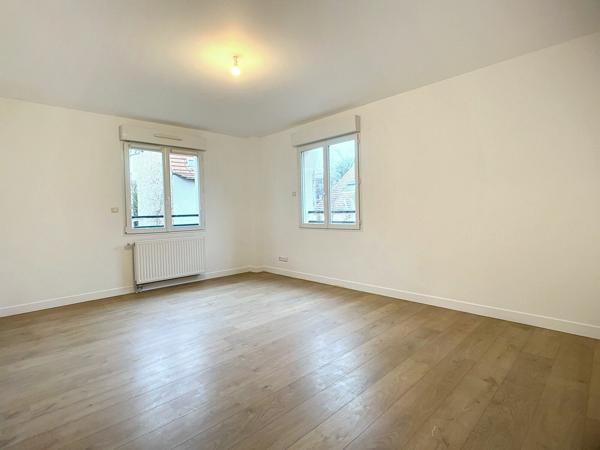 Maison à louer    4 pièces • 101,41 m2 Châtenay-Malabry