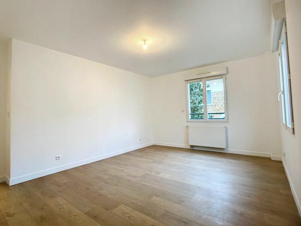 Maison à louer    4 pièces • 101,41 m2 Châtenay-Malabry