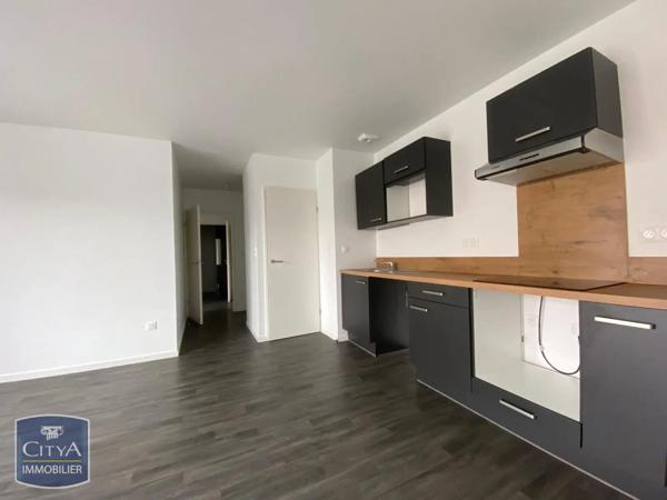 Appartement à louer 3 pièces 62.03m² Chartres (28000)