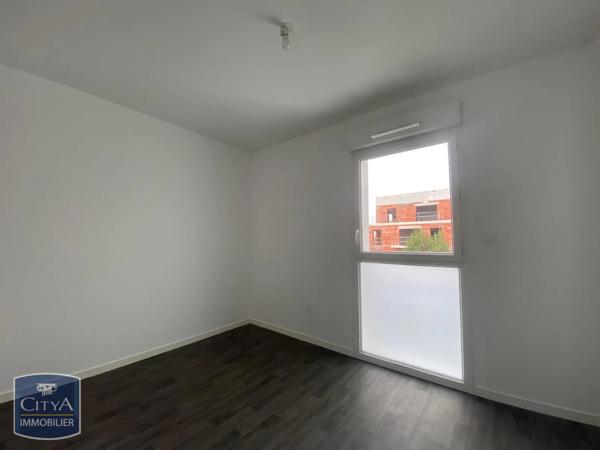 Appartement à louer 3 pièces 62.03m² Chartres (28000)