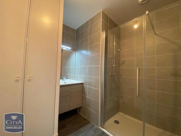 Appartement à louer 3 pièces 62.03m² Chartres (28000)