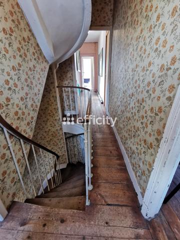Maison
         6 pièces
        - 125 m² Exclusivité 154 000 €*