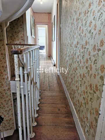 Maison
         6 pièces
        - 125 m² Exclusivité 154 000 €*