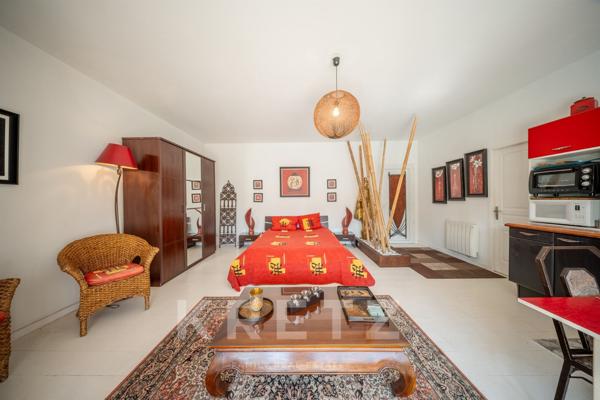 Bassin d’Arcachon – Propriété de 426m² avec gîtes et piscine