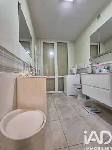 Maison à vendre 6 pièces 192 m² Manosque