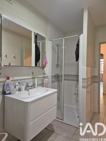 Maison à vendre 6 pièces 192 m² Manosque