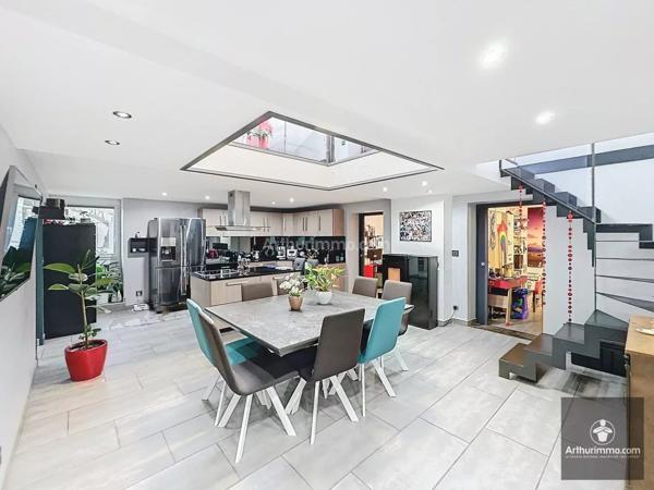 Vente Maison 6 pièces 195 m2 à Roanne