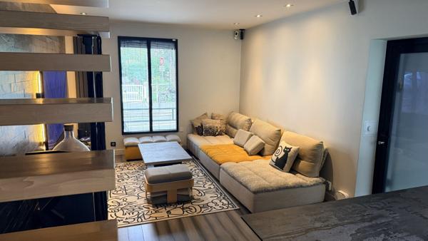 MAISON CONNECTEE  !!! COUP DE COEUR ASSURE !!! RARE  !!!