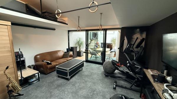 MAISON CONNECTEE  !!! COUP DE COEUR ASSURE !!! RARE  !!!