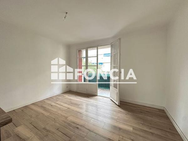 Location Appartement 3 pièces 52.9 m² - 163 BD CHARLES BARNIER Toulon 83000