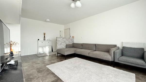 Appartement Corbeil Essonnes 3 pièce(s)