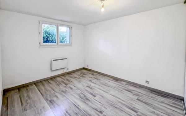 Maison à vendre    6 pièces •  Martigues