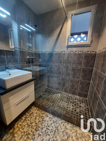 Appartement 3 pièces de 60 m² à Sassenage (38360)