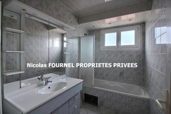 EXCLUSIVITE APPARTEMENT 81,46m² 2 chambres  2 balcons GARAGE quatre logements syndic bénévole