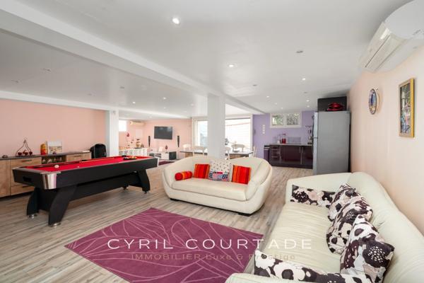 Maison lumineuse avec piscine et dépendance. Terrain de 1250 m²