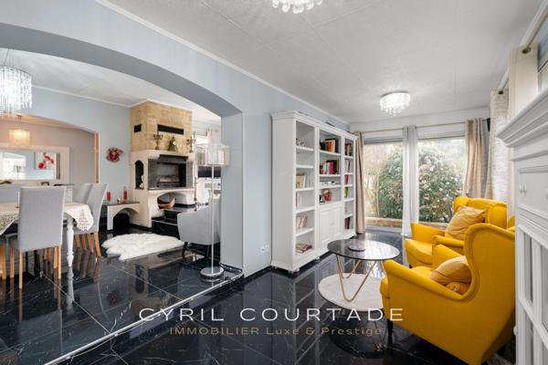 Maison lumineuse avec piscine et dépendance. Terrain de 1250 m²