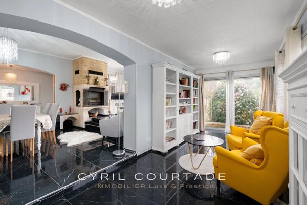 Maison lumineuse avec piscine et dépendance. Terrain de 1250 m²