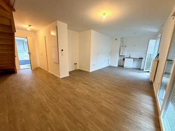 Creil (60100) Maison neuve Creil centre ville .