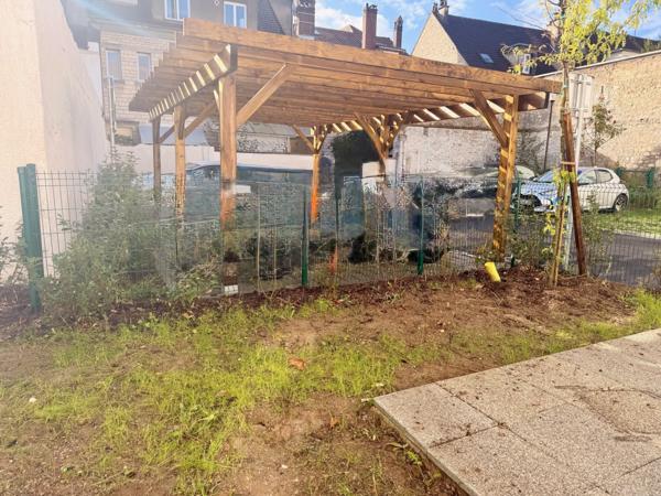 Creil (60100) Maison neuve Creil centre ville .