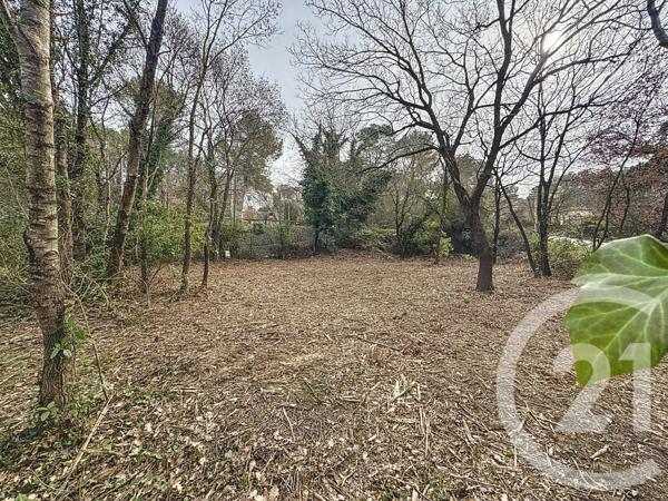 Terrain à vendre  459,49 m2 FUVEAU - 13