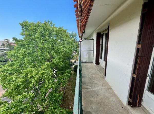 VERTEUILLE T3 77 m2- balcon- vue dégagée 116 000€ FAI