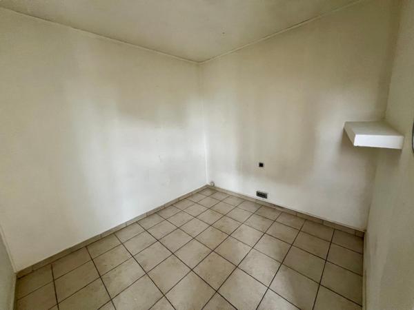 VERTEUILLE T3 77 m2- balcon- vue dégagée 116 000€ FAI