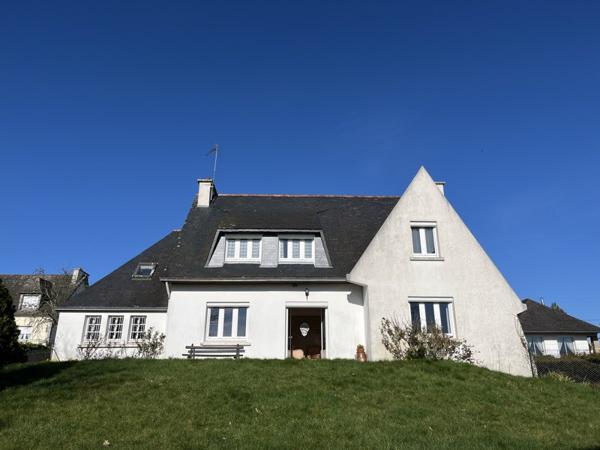 Maison à vendre |  Châteauneuf-du-Faou |  7 pièces | 154 m²