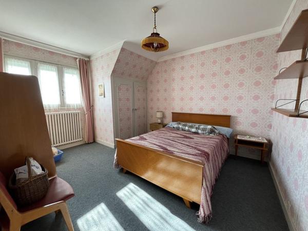 Maison à vendre |  Châteauneuf-du-Faou |  7 pièces | 154 m²