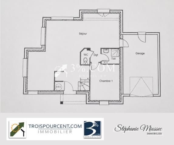 Maison
                                                                                                                                                                                                                                                                                                                        5 pièce(s)                                                                                                                                                                                                          4 chambre(s)                                                                                                                                                                                                          104  m²