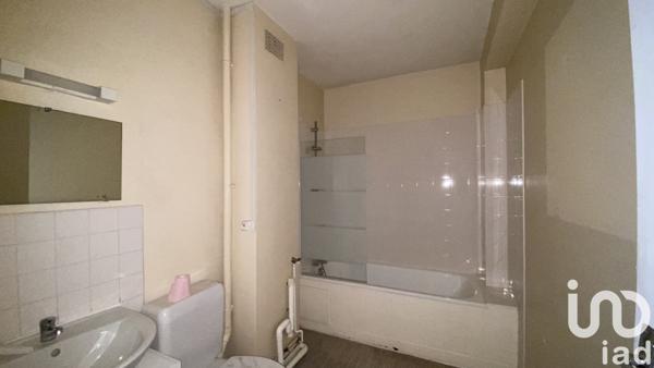 Appartement 2 pièces de 43 m² à Châtellerault (86100)