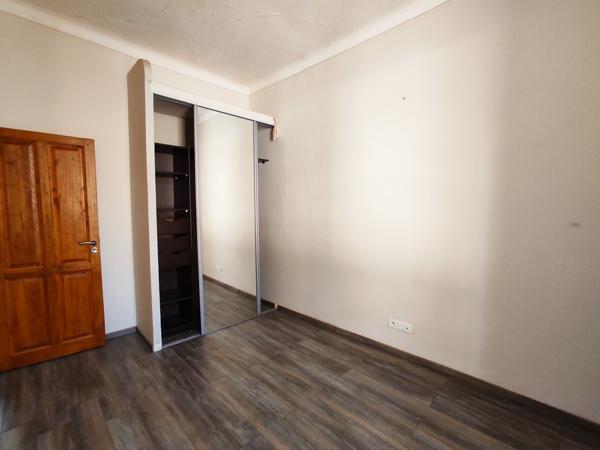 Maison de ville avec grande terrasse et garage