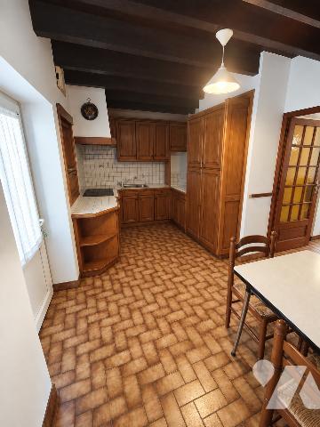 MAISON PROCHE BOURG DE VALLET