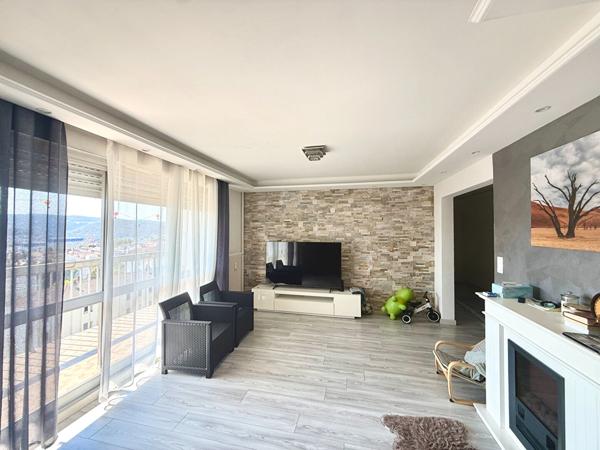 Appartement 5 pièces 103 m2