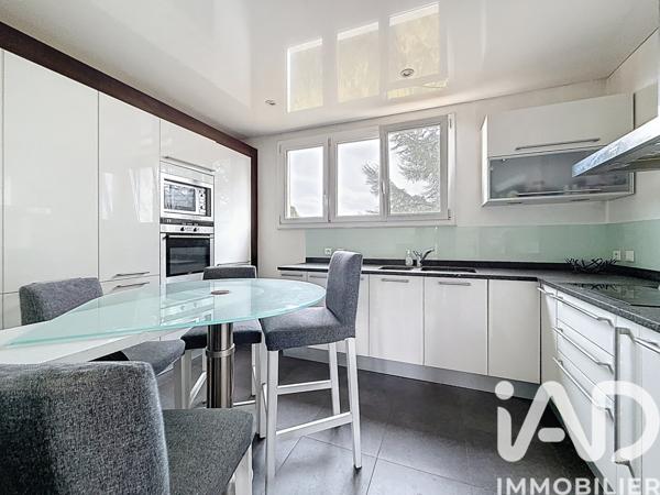 Appartement à vendre 4 pièces 77 m² La Celle-Saint-Cloud