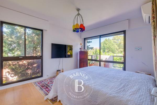 Marseille 8ème, Appartement 4 Chambres -  145 m² à vendre