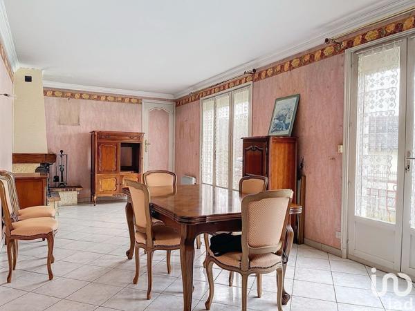 Maison 6 pièces de 129 m² à Damery (51480)