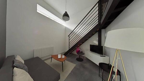 Appartement 1 pièce                                        - 42000 Saint-Étienne Réf : 12237