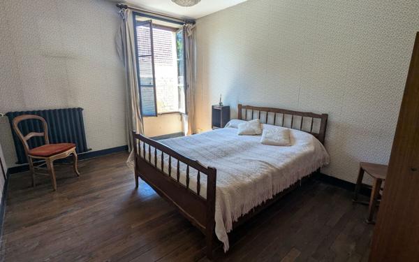 Maison à vendre    8 pièces • 235 m2 Mathieu