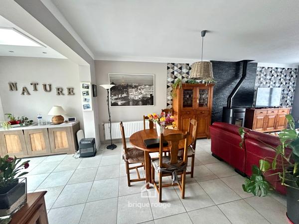 Belle maison avec grand jardin et garage