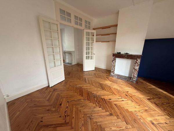 A LOUER : T3 à LILLE • Rue Michel Ange - LILLE-SUD • 840 € CC • Réf. 5865-1