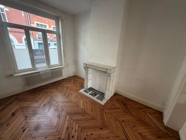A LOUER : T3 à LILLE • Rue Michel Ange - LILLE-SUD • 840 € CC • Réf. 5865-1